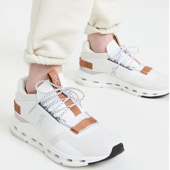 ON Running Couldnova Women Shoes Size 10 White Pearl - Picture 3 of 12